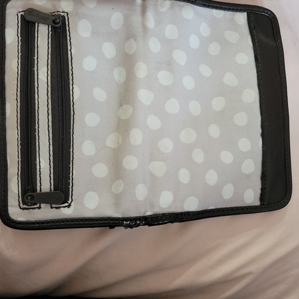 Thirty-one wallet